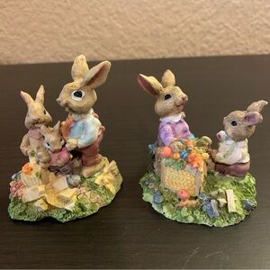 Set of 2 Vintage Easter bunny figurines